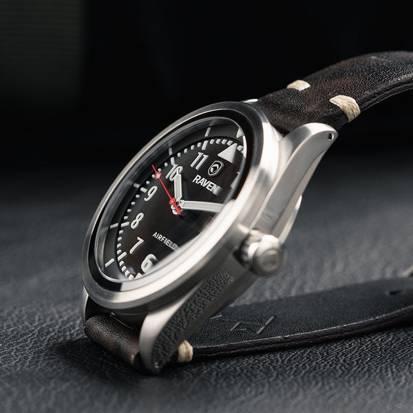 Raven's new Airfield Leatherstrap2_900px_752023a8-691c-43a5-a3ad-883dfc0553c0_600x