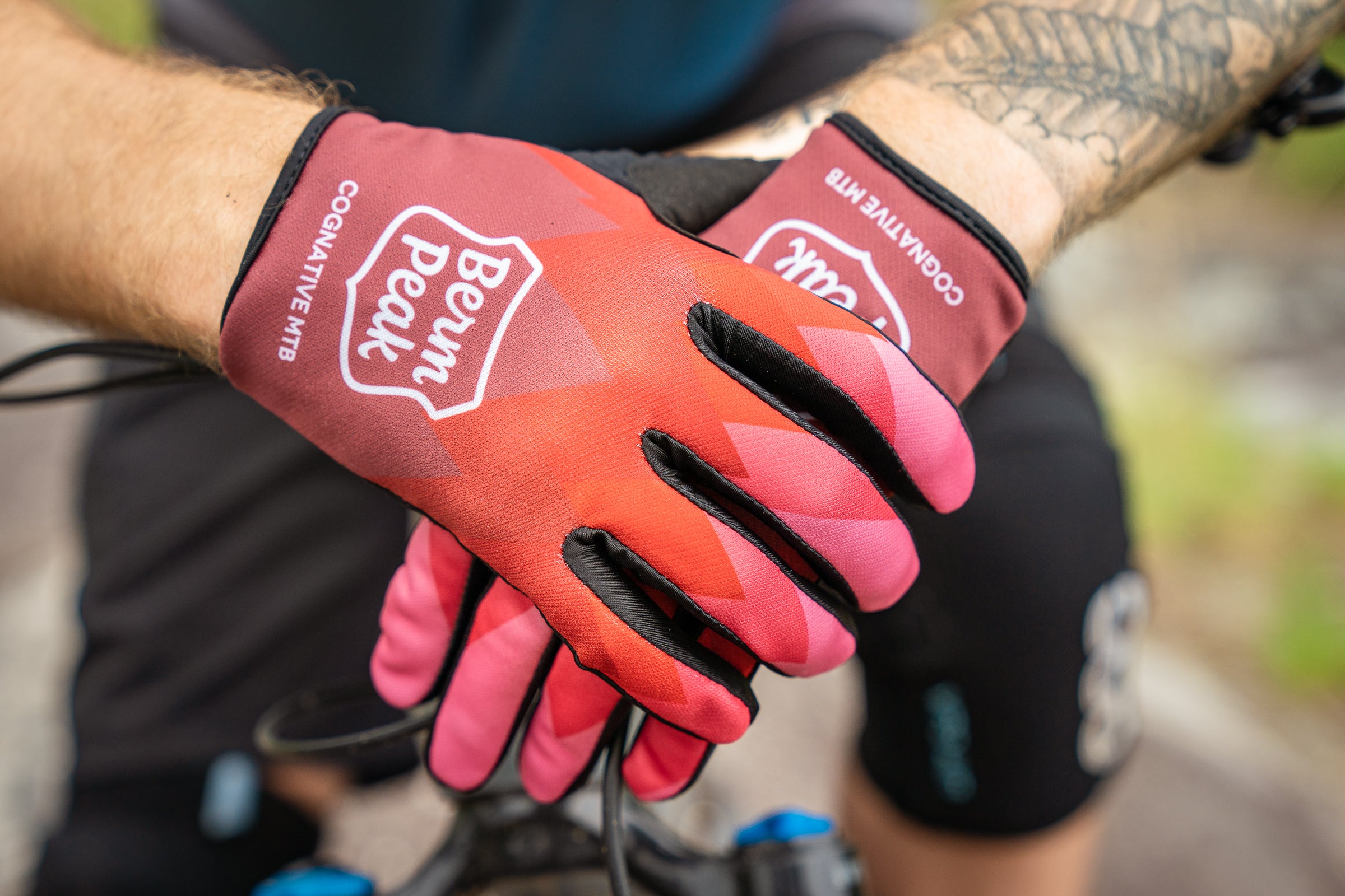 berm peak gloves