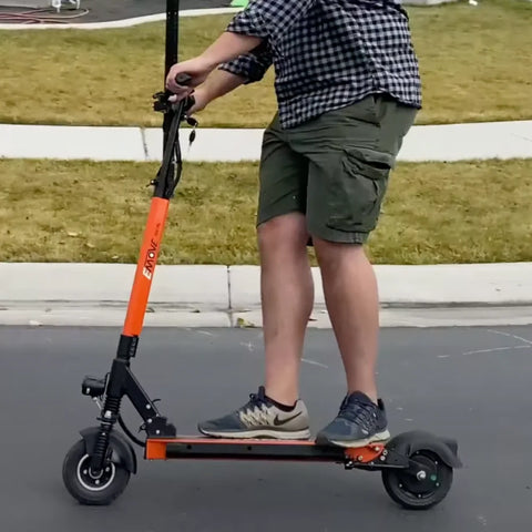 EMOVE Touring - Lightweight electric scooter for heavy adults 