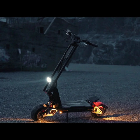 InMotion RS Midnight Fast Electric Scooter