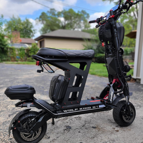 Wolf King GT electric scooter with Tanakorn seat, Credit: James Euting (Facebook)