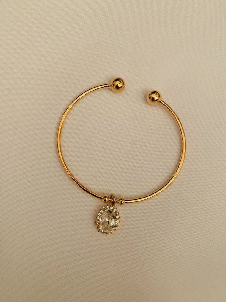 Cz stones locket with gold kada bracelet - Globus Fashions