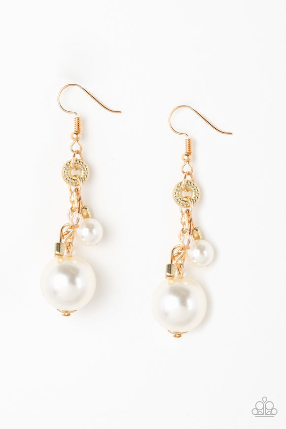 Paparazzi Timelessly Traditional Gold Cube Bead White Pearl Earrings