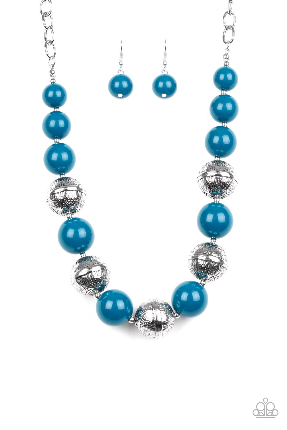 paparazzi blue and silver bead necklace