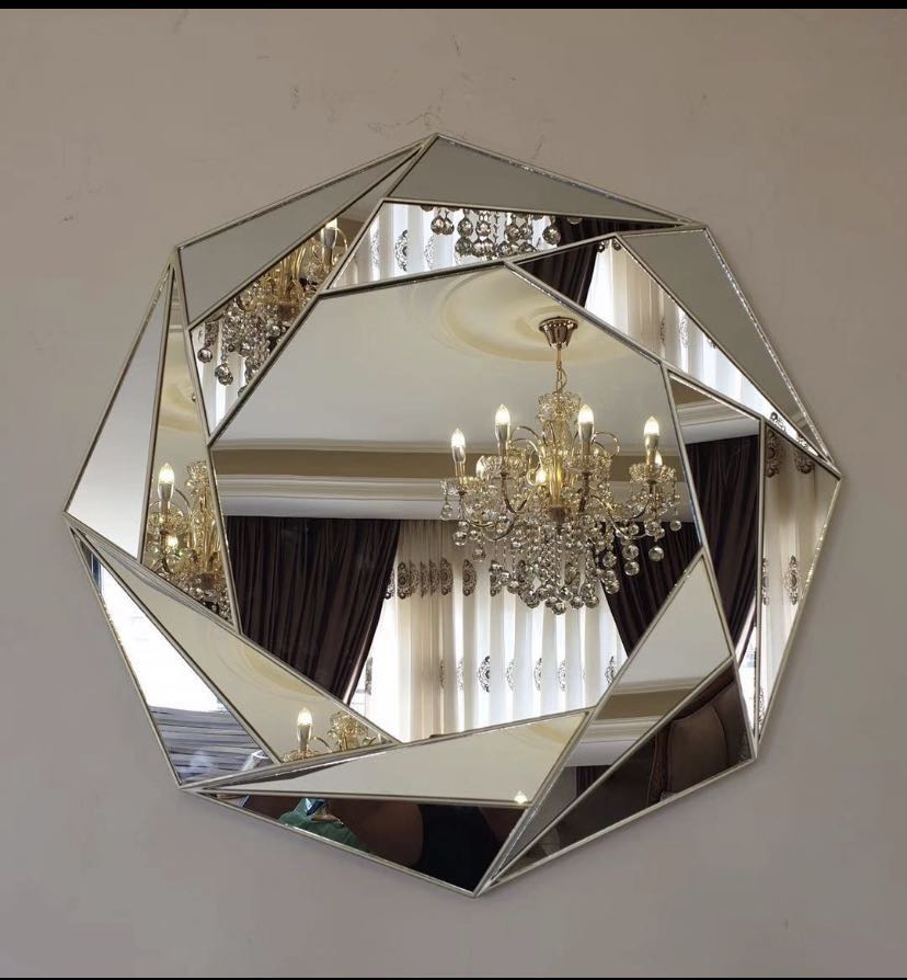 Modern Decorated Round Wall Mirror - Papiyona