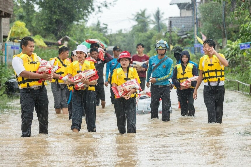 spm essay how to help flood victims