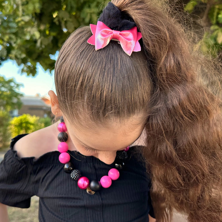 Pia Hair Bow