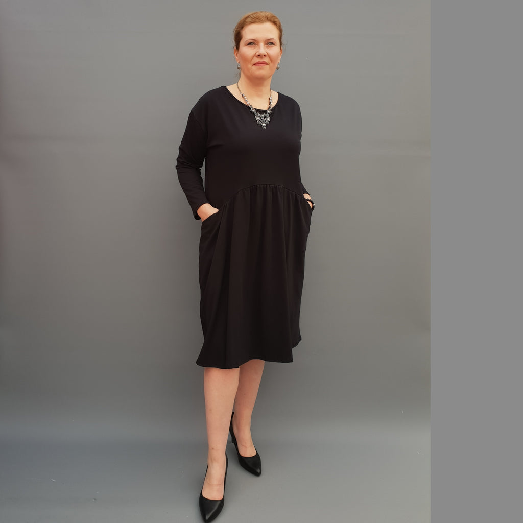 jersey swing dress with pockets