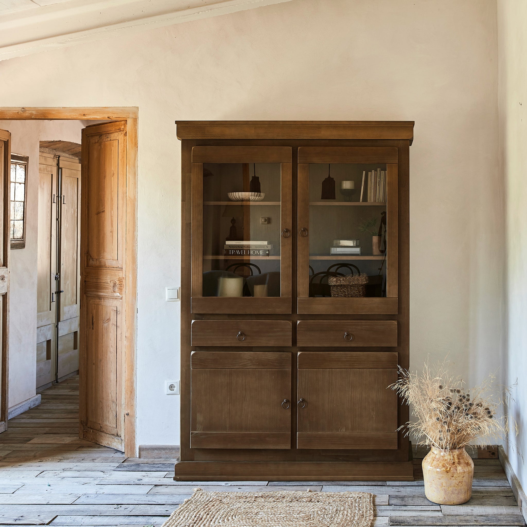 Alacena de madera Renán, estilo vintage para tu cocina