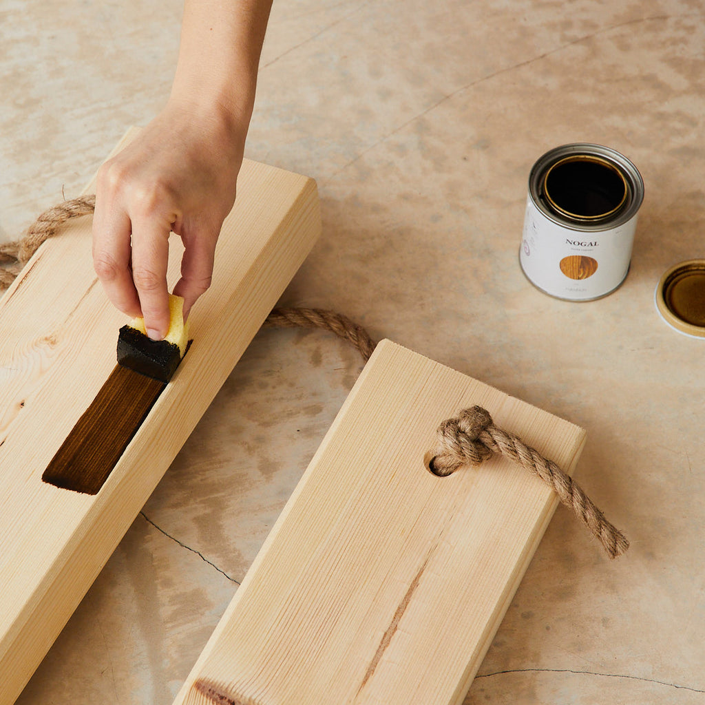 Cómo hacer barniz casero para madera paso a paso y fácilmente