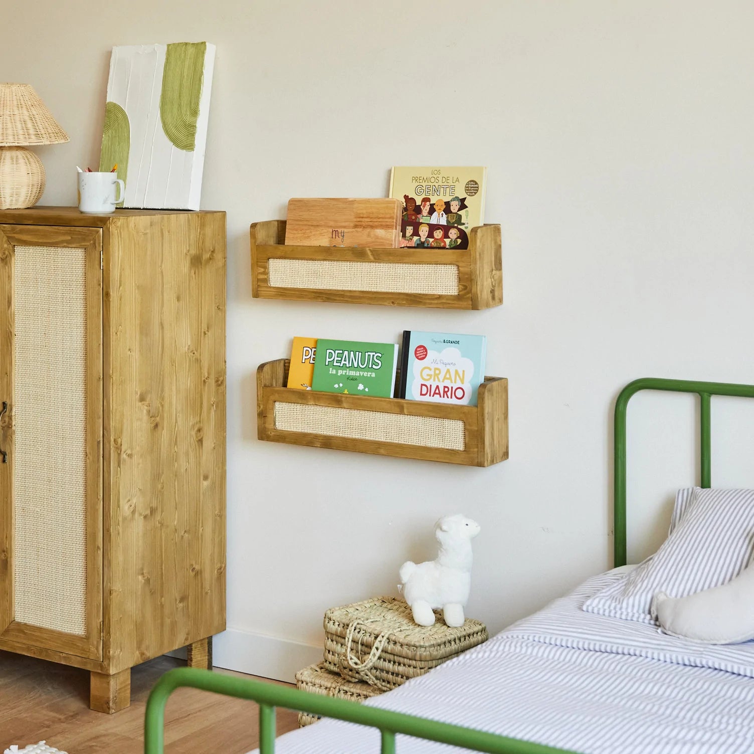 Estantería Montessori para habitaciones infantiles