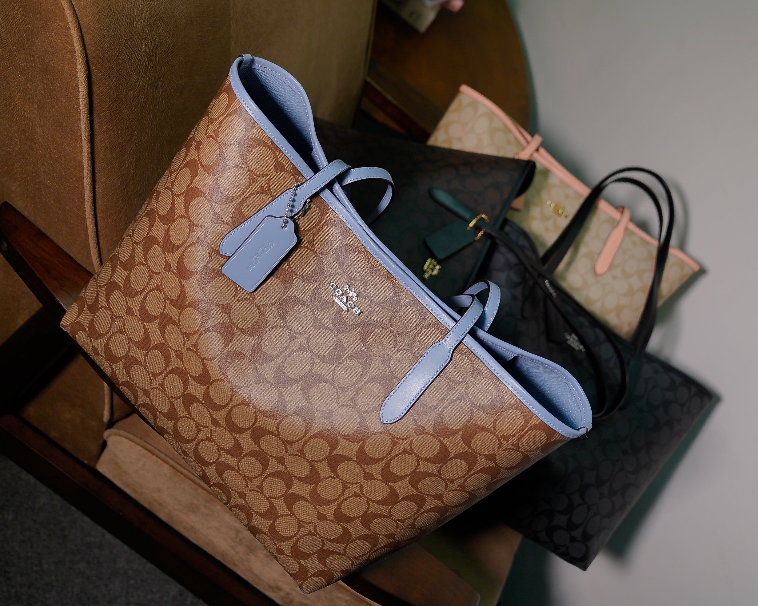 Designer Handbags: Panduan Lengkap Untuk Peminat Beg Tangan