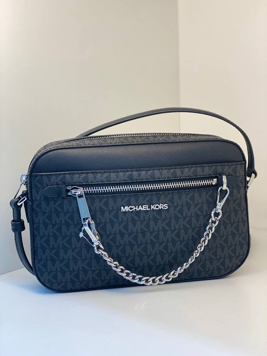 MICHAEL Michael Kors Light Blue Ruby Messenger Bag with Lock Detailing in  Saffiano Leather Woman - ShopStyle