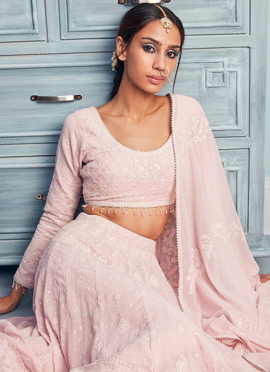 Lashkaraa Exclusive Light Pink Thread Embroidered Anarkali