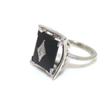 Vintage 10K White Gold Ring Size 5.25 Black Onyx Diamond