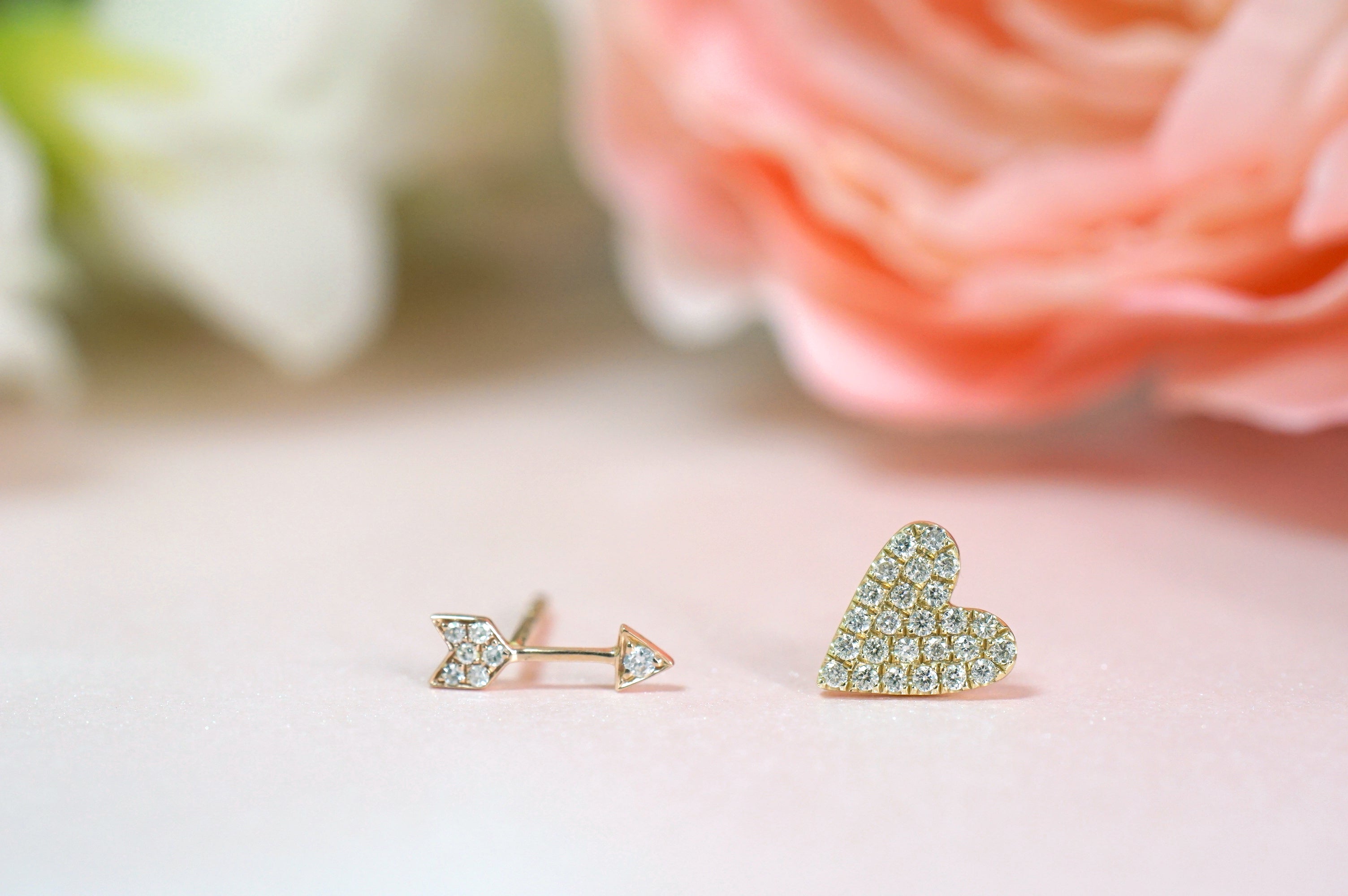 14k Gold and Diamond Full Pave Heart Stud Earrings