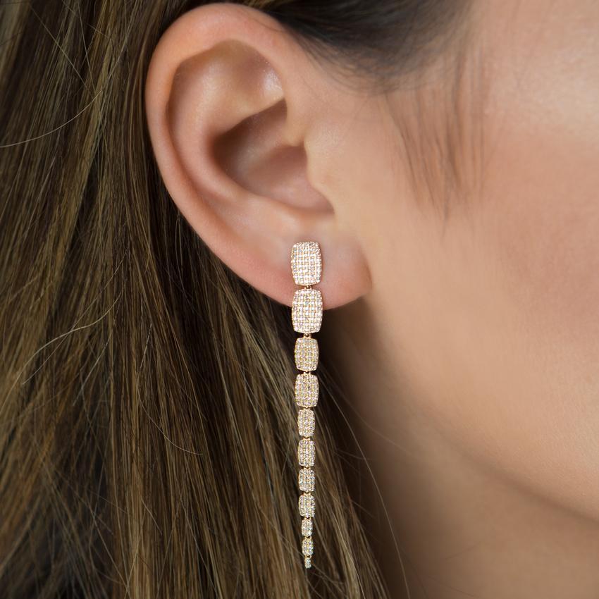 14k Gold and Diamond Luxe Drop Earrings