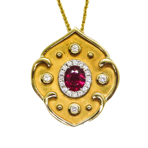 18KT YELLOW GOLD RUBY AND DIAMOND PENDANT NECKLACE