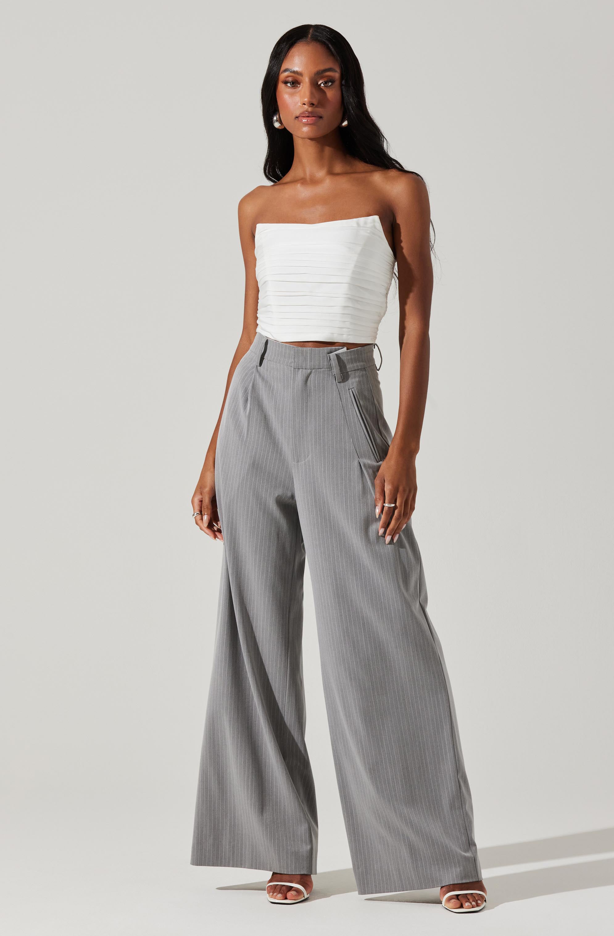 Pleated Front Wide Leg Trouser – ASTR The Label