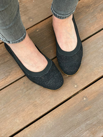 black foldable ballet flats