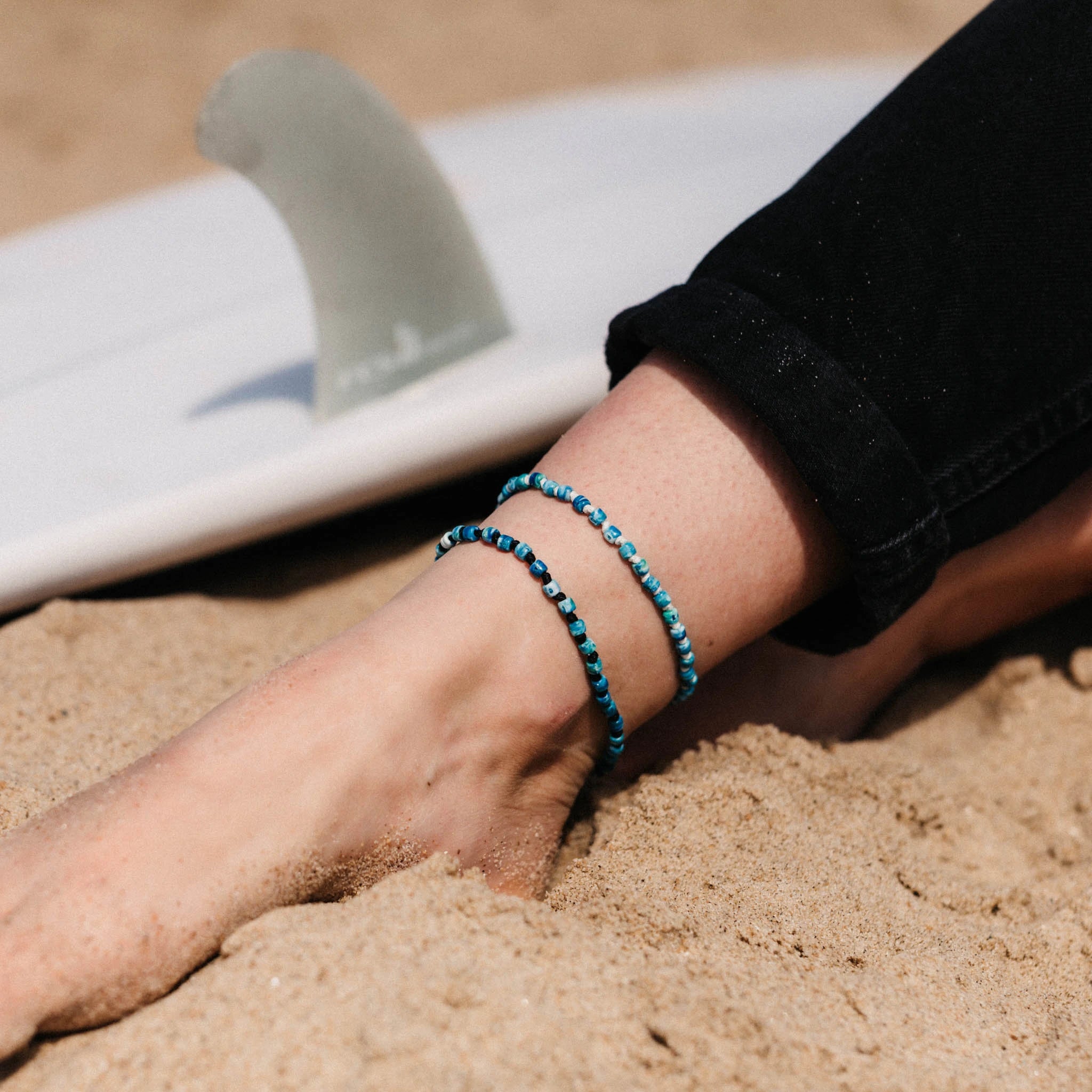 Pineapple store ankle bracelet
