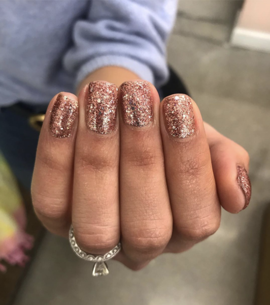 These 9 Glitter Ombré Nails Will Steal The Show Every Time