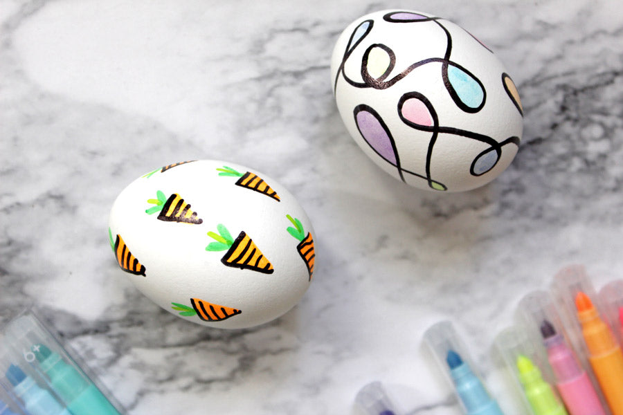 Finished decorated Easter eggs with marker drawings