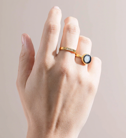 https://www.moonglow.com/products/mini-simplicity-moon-engravable-ring-set-in-gold