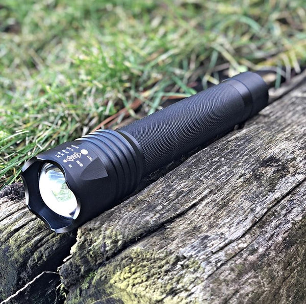 Stinger 2000 Tactical Flashlight