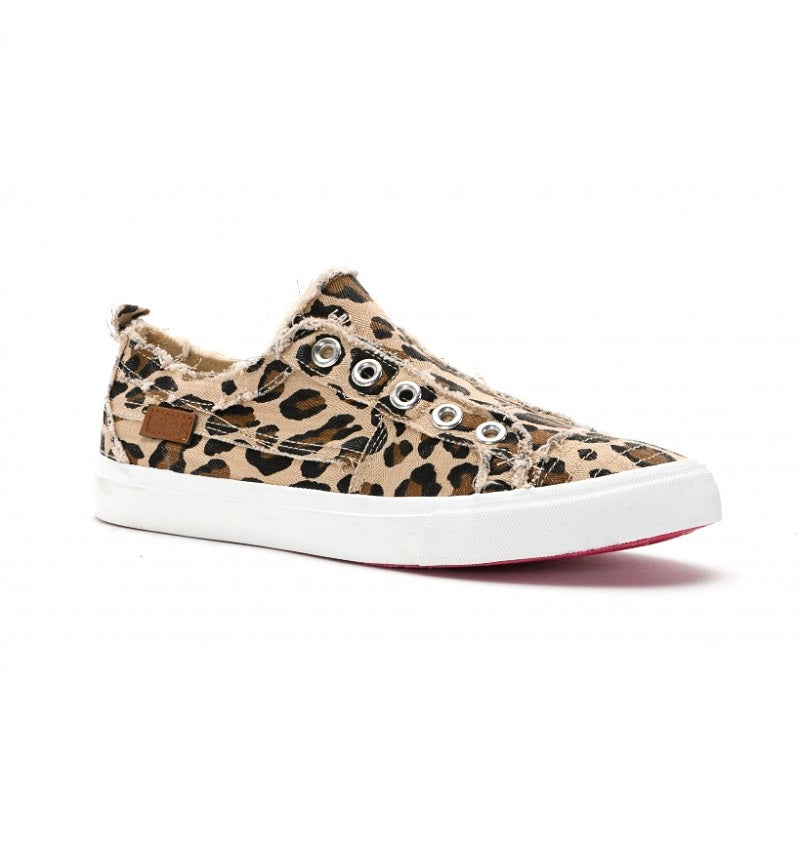 leopard tennis