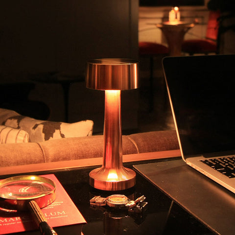 Cooee 2 copper table lamp