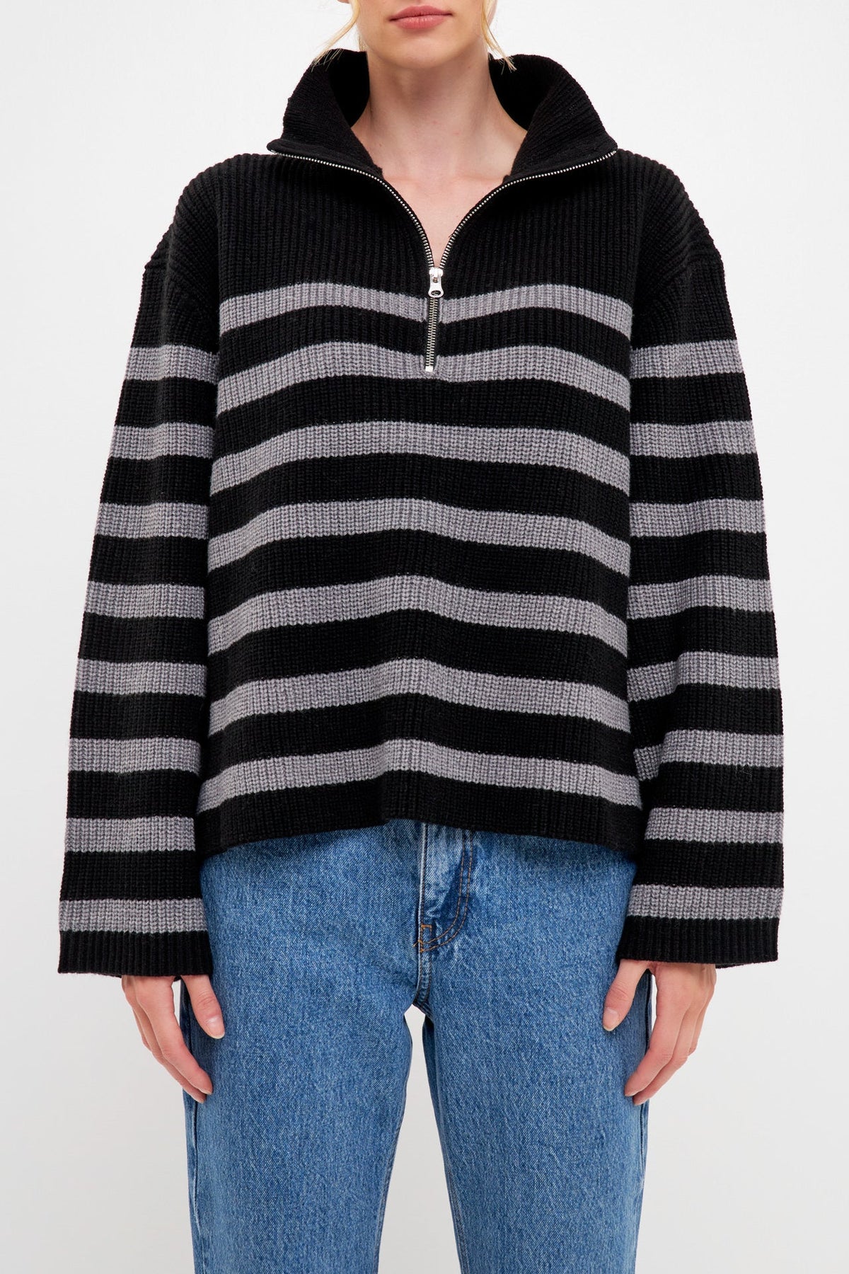 Oversized Contrast Tipped Quarter Zip Sweater in Milk/hot N Spicy