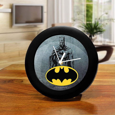 DC Comics Grunge Batman Table Clock – Epic Stuff