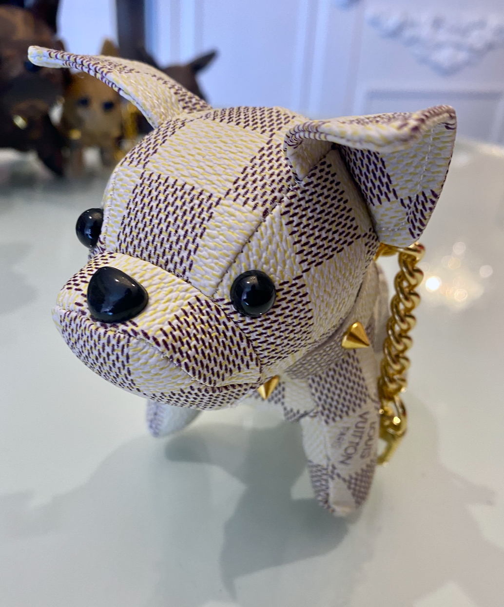 louis vuitton dog keyring