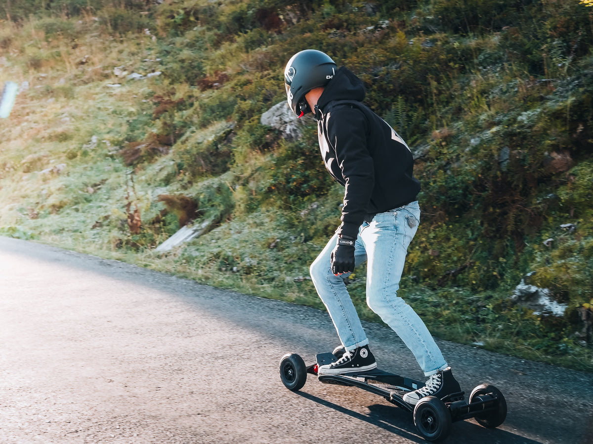 Introducing VELAR - the electric skateboard that combines innovative carbon fiber design with precision CNC'd trucks for an electrifying ride like no other. Whether cruising the city streets or shredding down hills, VELAR delivers unmatched durability, stability, and speed. Experience the thrill for yourself today.