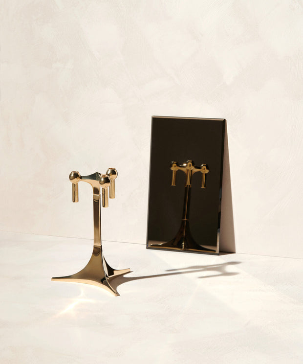 STOFF Nagel Stand, Solid Brass