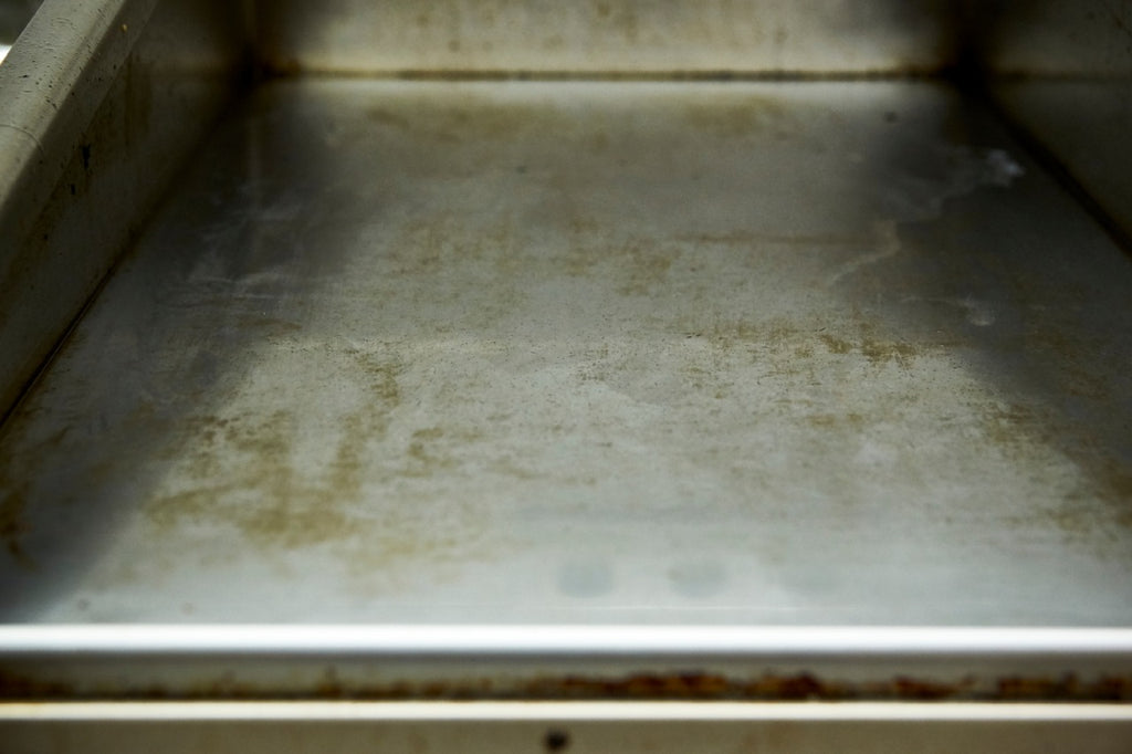 Commercial Griddle Cleaning: How and Why To Do It