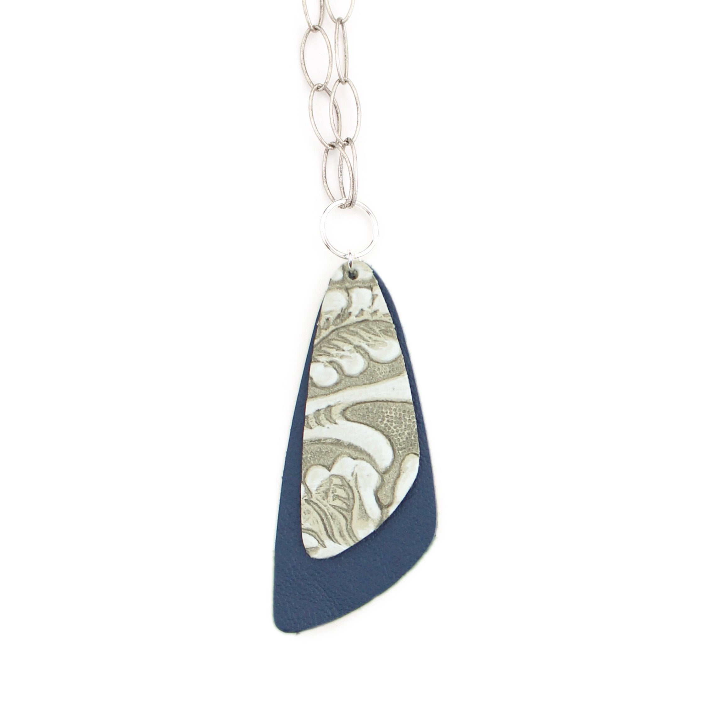 the double descent necklace - tooled grey over navy