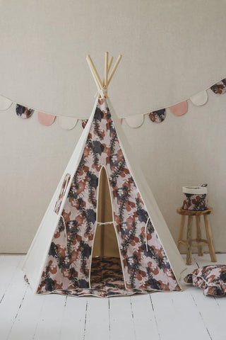 Teepee tent