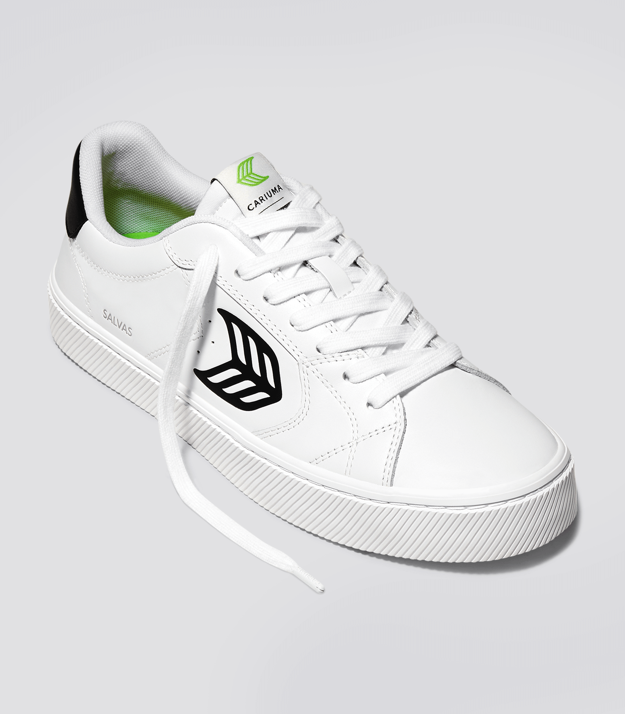 Salvas White LWG Leather/Black