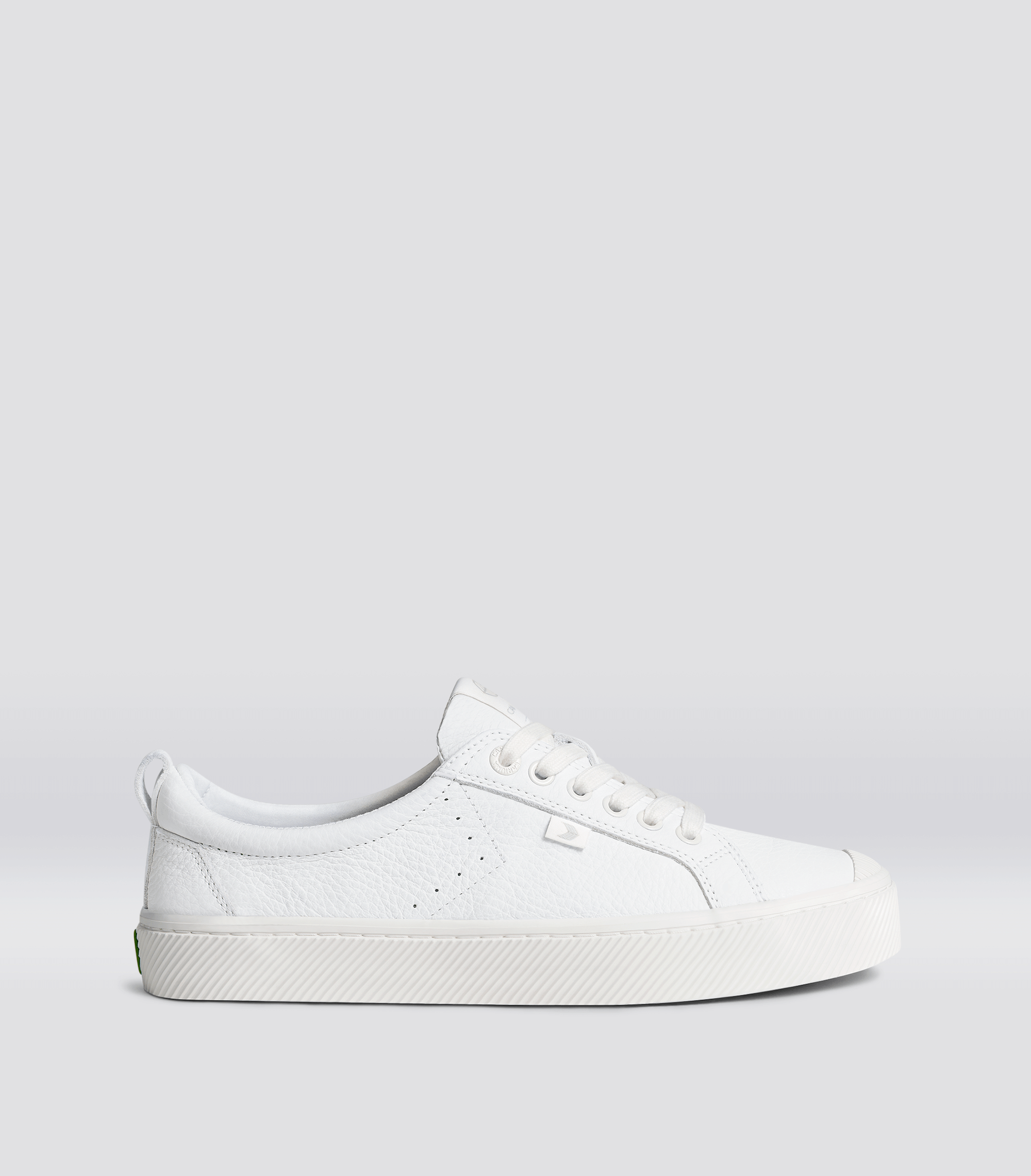 Lacoste lerond gold croc sneakers in white | ASOS