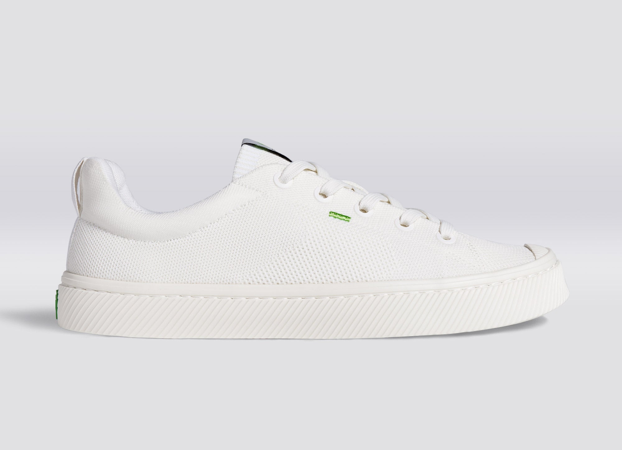 Autry MEDALIST MID SNEAKERS IN TWO-TONE LEATHER COLOR WHITE AND GREEN  AUMW-WB03
