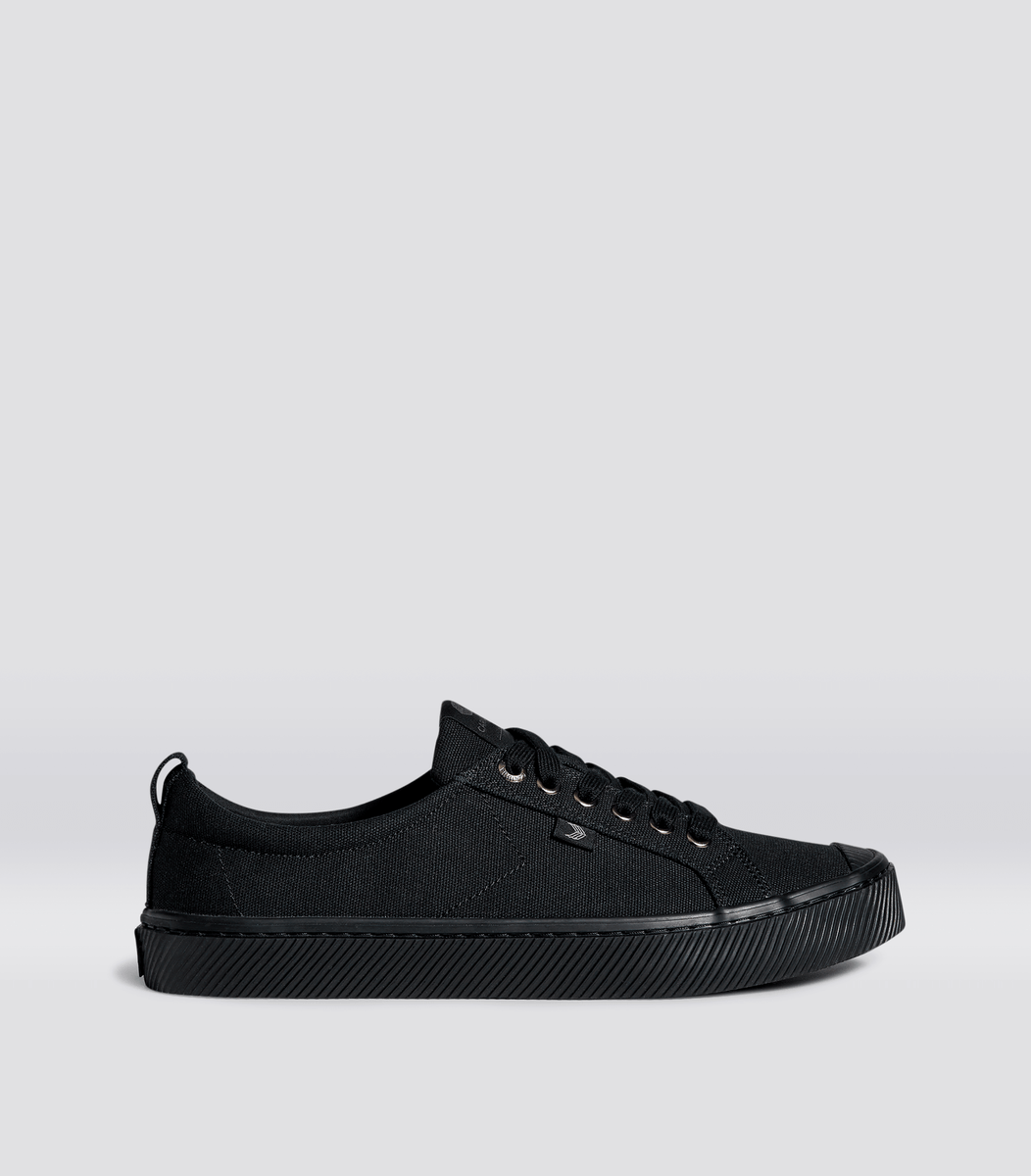 CARIUMA: Men's Low Top All Black Canvas Sneaker | The OCA Low