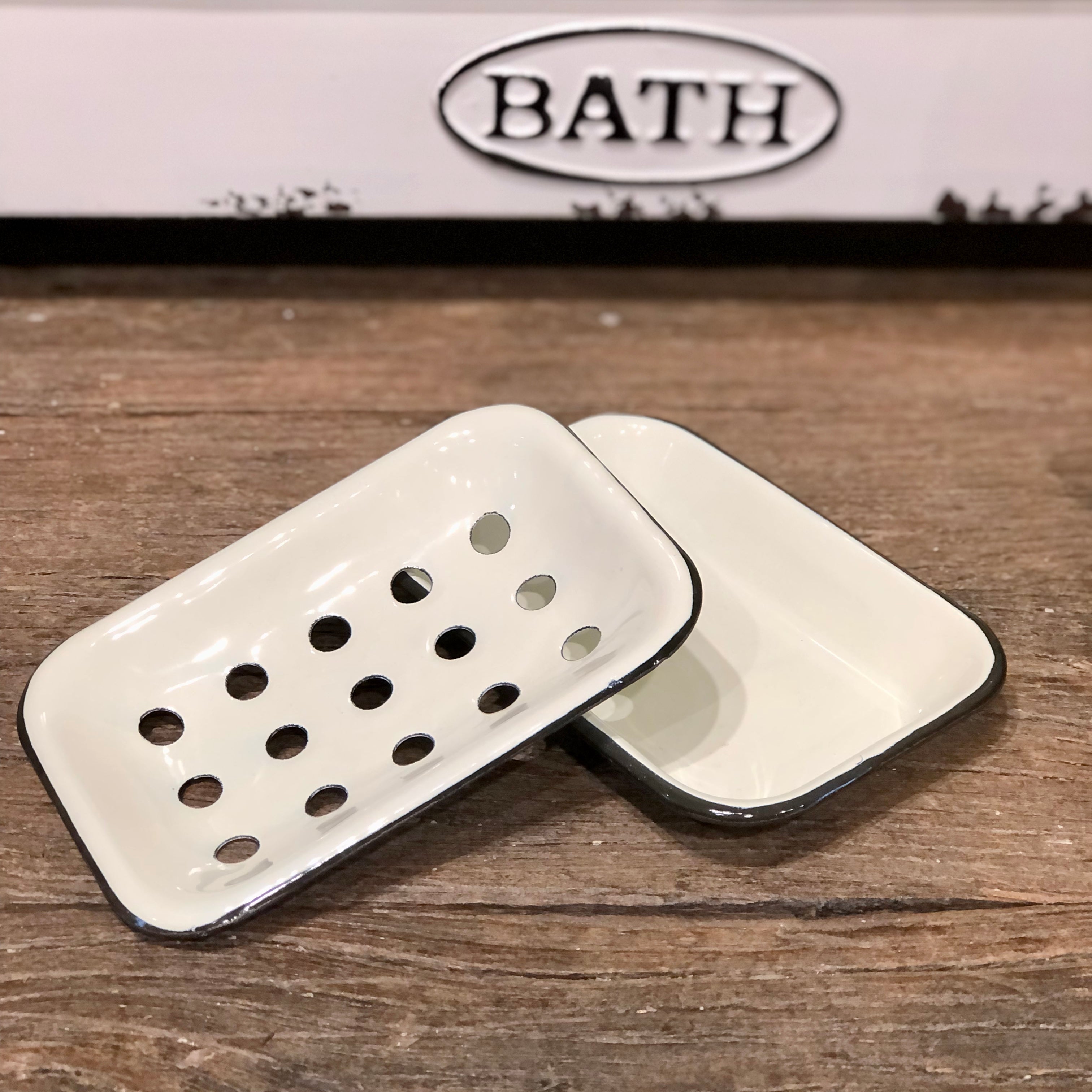 enamel soap dish with drain