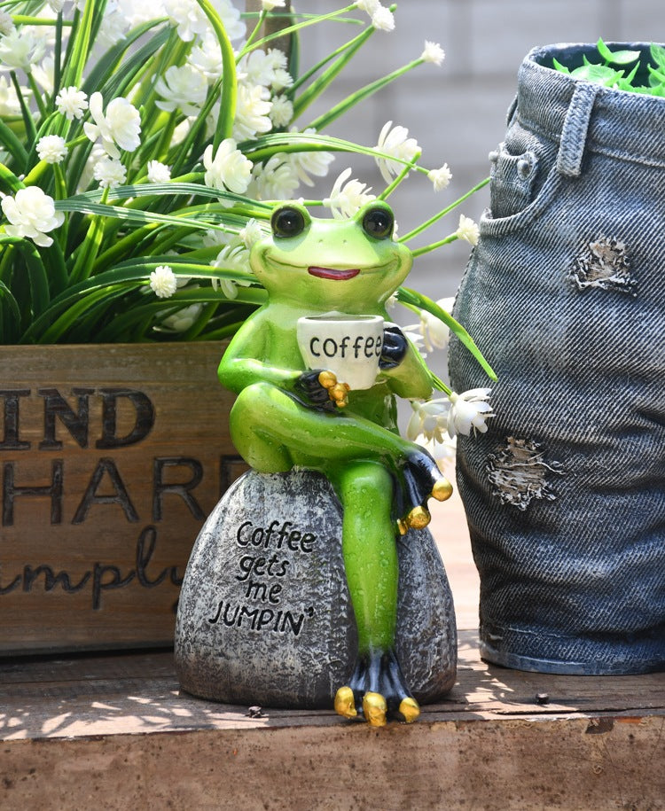 Frog Drinking Coffee Statue for Garden. Animal Statue for Garden Courtyard Ornament. Villa Outdoor Decor Gardening Ideas