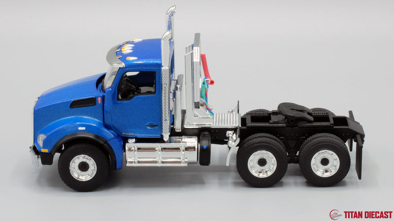 Load image into Gallery viewer, 1/50 Scale Kenworth T880 w/ East Genesis Dump Trailer - Surf Blue/Chrome
