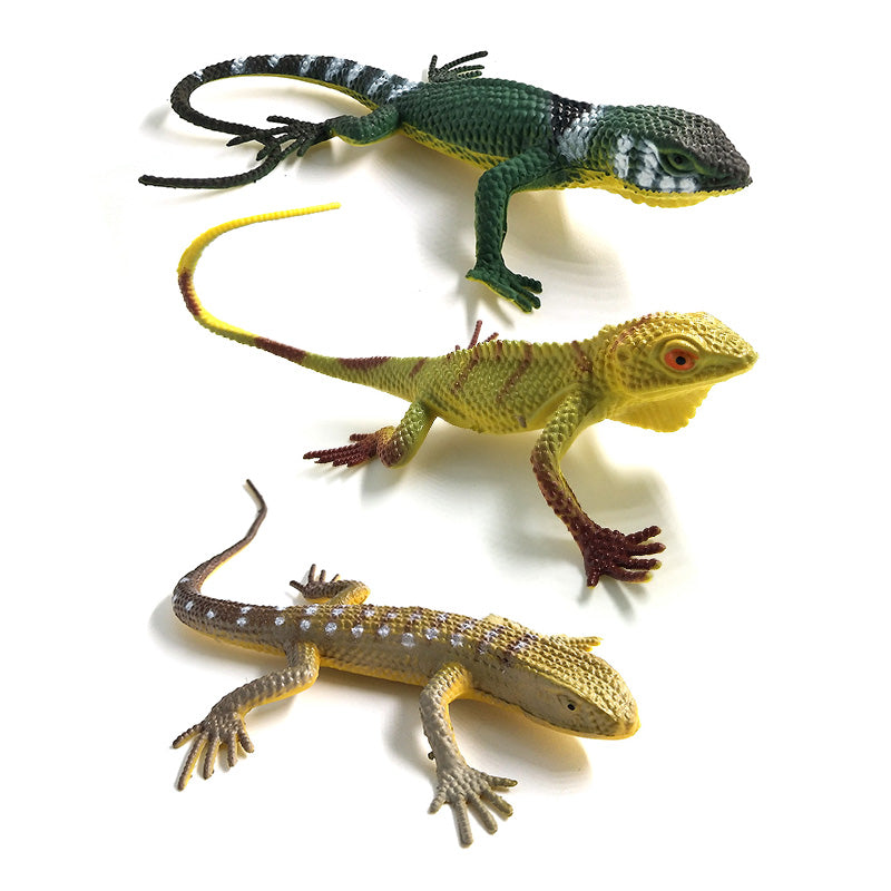 toy gecko figurine