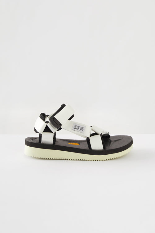 Shop Suicoke Depa V2 Sandal in Black Online | Lee Mathews – Lee