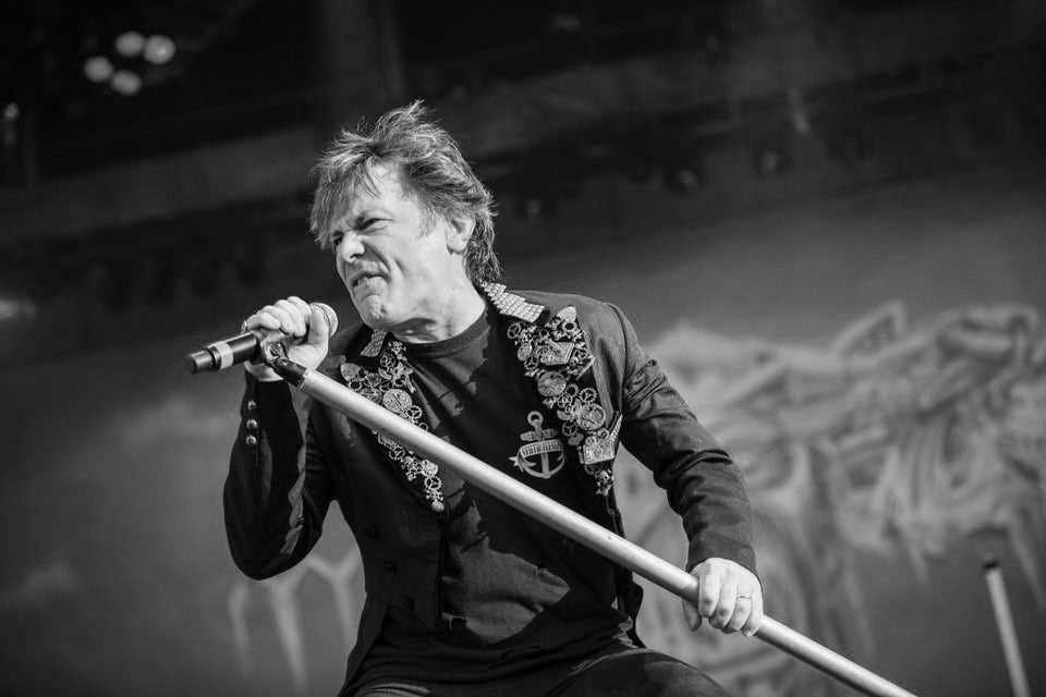 Bruce Dickinson (Iron Maiden): Estilos de carisma - Dicas da Nióbio