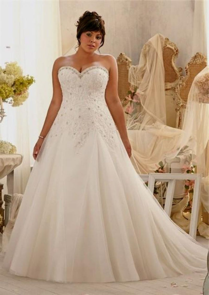 11 abiti da sposa per taglie forti 2022-2023: tendenze sposa taglie forti